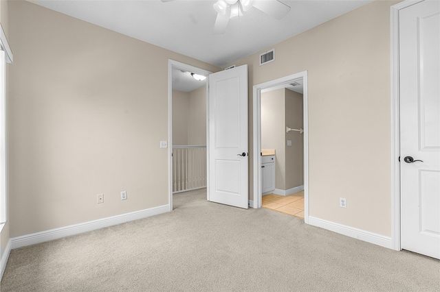 1620 42nd Square 104, Vero Beach, FL 32960