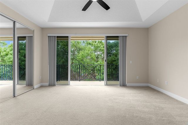 1620 42nd Square 104, Vero Beach, FL 32960