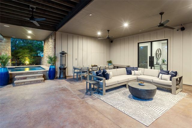 2208 Seabiscuit CV 131, Spicewood, TX 78669