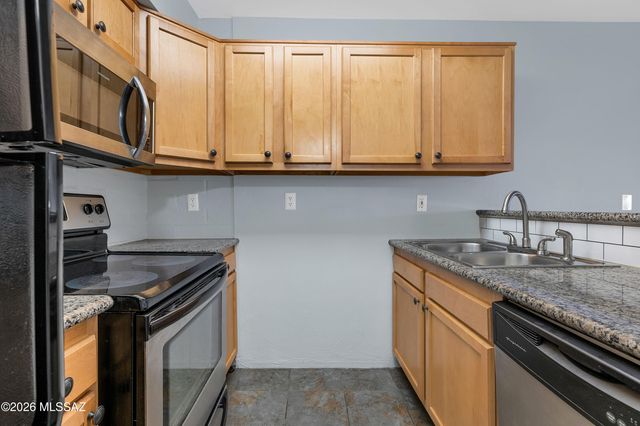 961 N Euclid Ave Unit 133, Tucson, AZ 85719