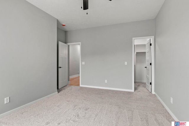 7930 Ephraem Lane, Lincoln, NE 68516