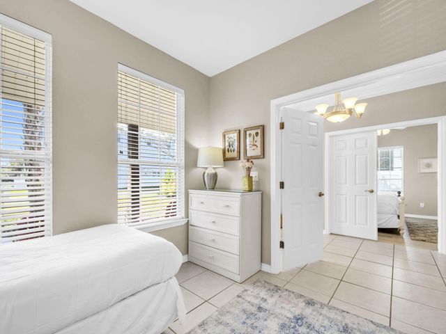 4555 Luke Avenue, Destin, FL 32541