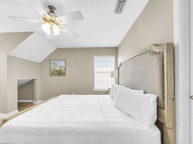 4555 Luke Avenue, Destin, FL 32541