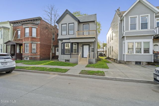 161 6th Avenue, Troy, NY 12180