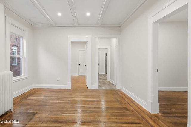 161 6th Avenue, Troy, NY 12180