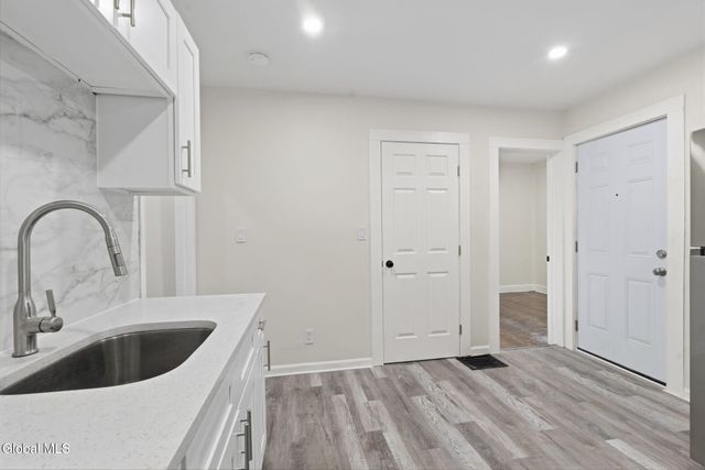 161 6th Avenue, Troy, NY 12180
