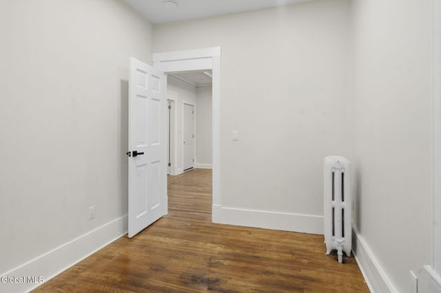 161 6th Avenue, Troy, NY 12180