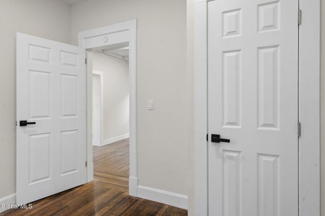 161 6th Avenue, Troy, NY 12180