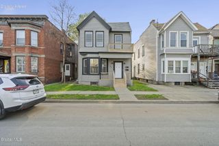 161 6th Avenue, Troy, NY 12180