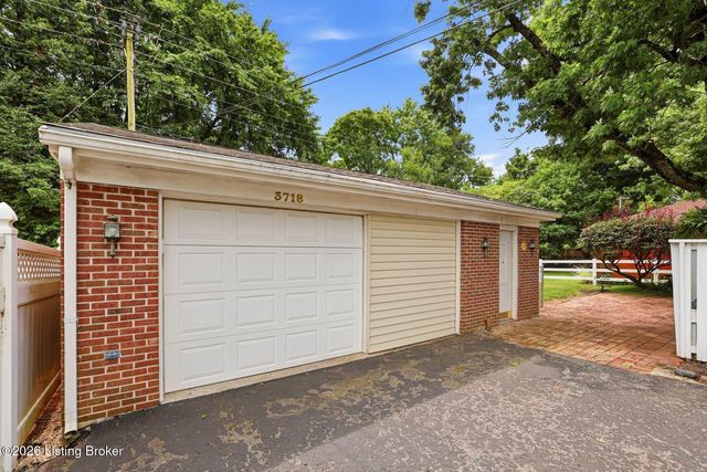 3718 Hillsboro Rd, Louisville, KY 40207