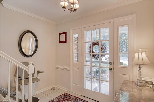 2414 Cottage Place, Greensboro, NC 27455