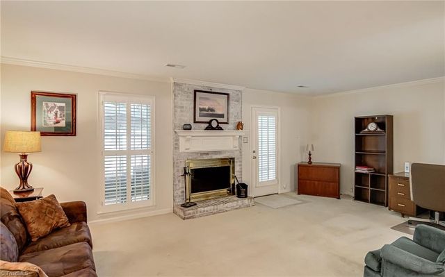 2414 Cottage Place, Greensboro, NC 27455