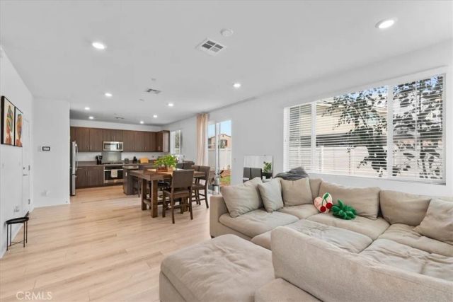 2335 Powell Drive, Rialto, CA 92377