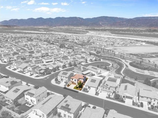 2335 Powell Drive, Rialto, CA 92377