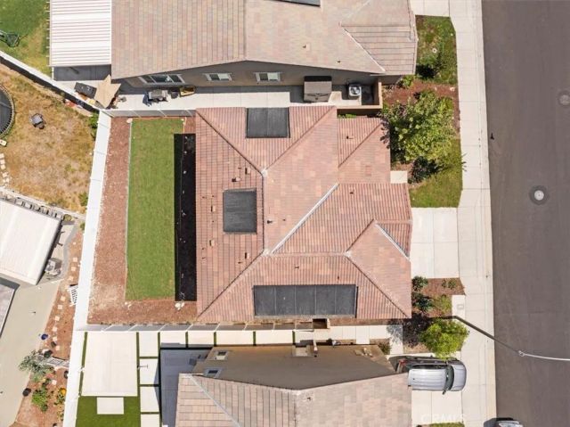 2335 Powell Drive, Rialto, CA 92377