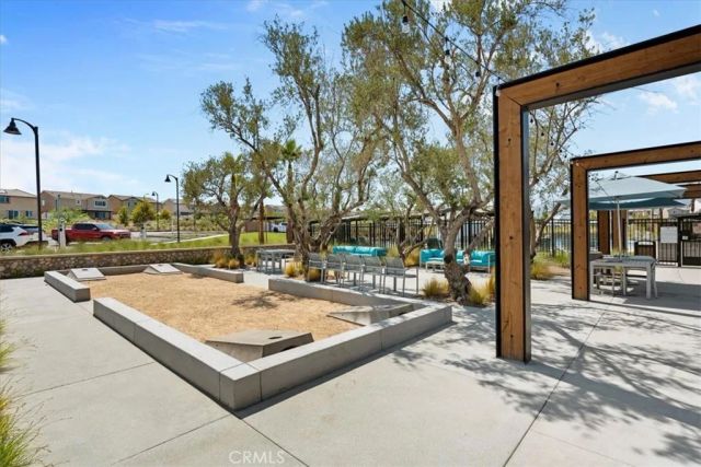 2335 Powell Drive, Rialto, CA 92377