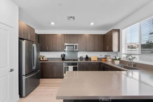 2335 Powell Drive, Rialto, CA 92377