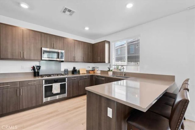 2335 Powell Drive, Rialto, CA 92377