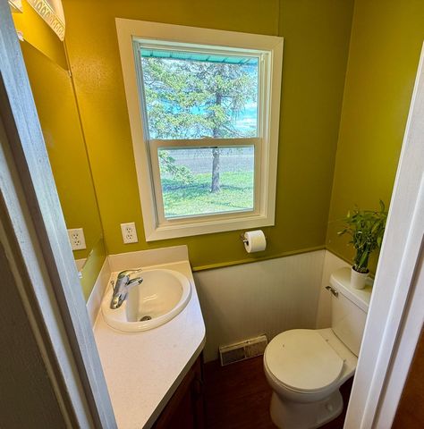 68680 470th Street, Fairfax, MN 55332