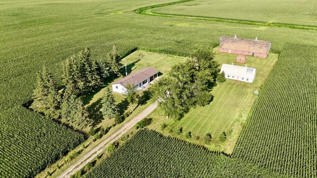 68680 470th Street, Fairfax, MN 55332