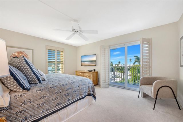 2800 Gulf Shore BLVD N 303, Naples, FL 34103