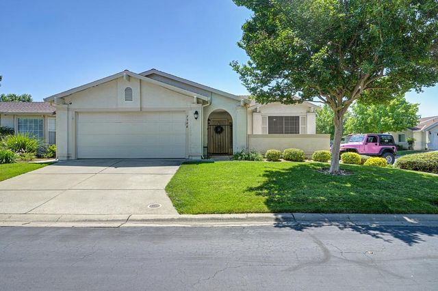 7300 Sunshire Ln, Sacramento, CA 95828