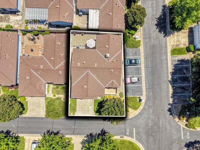 7300 Sunshire Ln, Sacramento, CA 95828