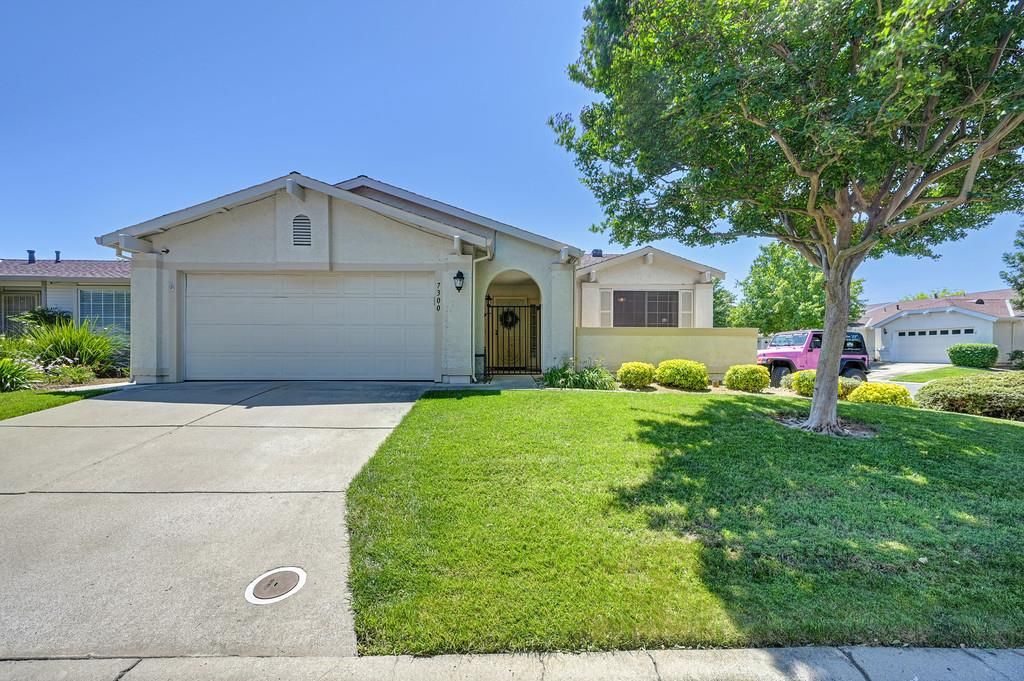 7300 Sunshire Ln, Sacramento, CA 95828