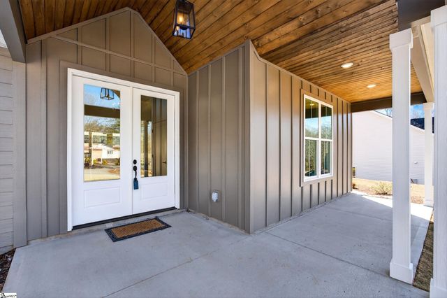 198 Valley Road, Travelers Rest, SC 29690