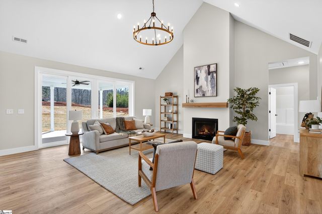 198 Valley Road, Travelers Rest, SC 29690