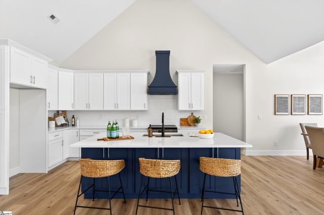 198 Valley Road, Travelers Rest, SC 29690