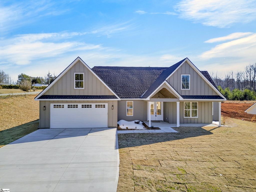 198 Valley Road, Travelers Rest, SC 29690