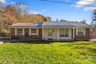 150 Trent Road, Brevard, NC 28712