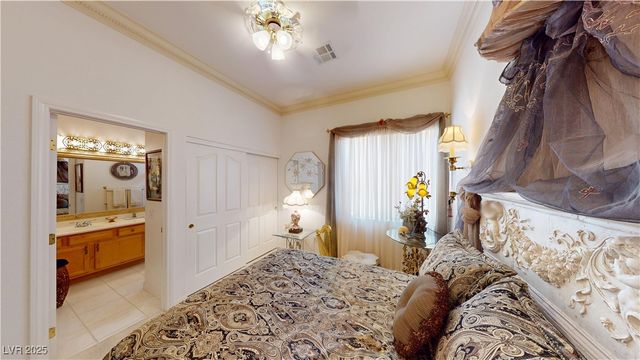 956 Sugar Springs Drive, Las Vegas, NV 89110