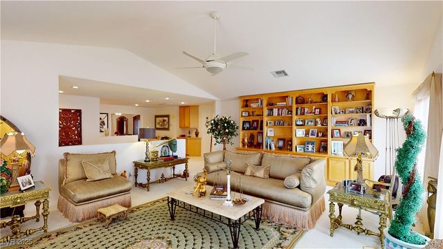 956 Sugar Springs Drive, Las Vegas, NV 89110