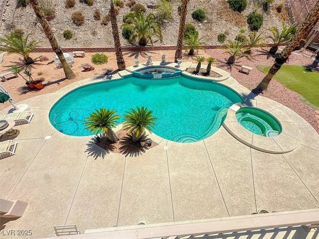 956 Sugar Springs Drive, Las Vegas, NV 89110