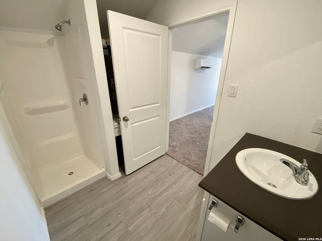 7128 Elm Cv, San Antonio, TX 78244