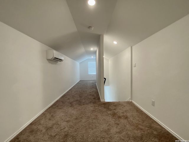 7128 Elm Cv, San Antonio, TX 78244