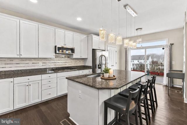 13451 EAGLES REST DR, Leesburg, VA 20176