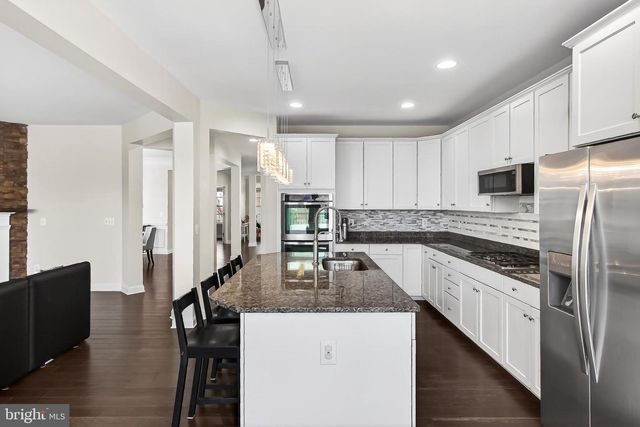 13451 EAGLES REST DR, Leesburg, VA 20176