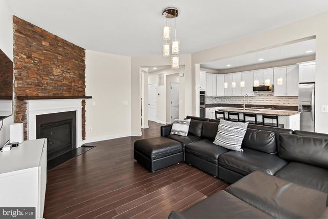 13451 EAGLES REST DR, Leesburg, VA 20176