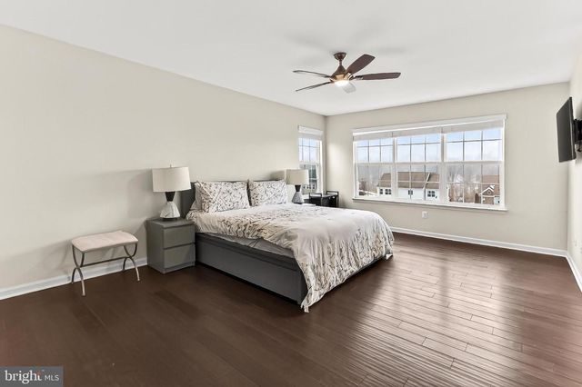 13451 EAGLES REST DR, Leesburg, VA 20176