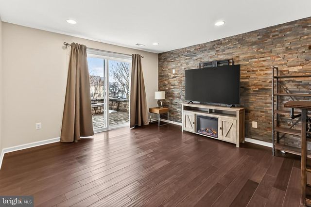 13451 EAGLES REST DR, Leesburg, VA 20176