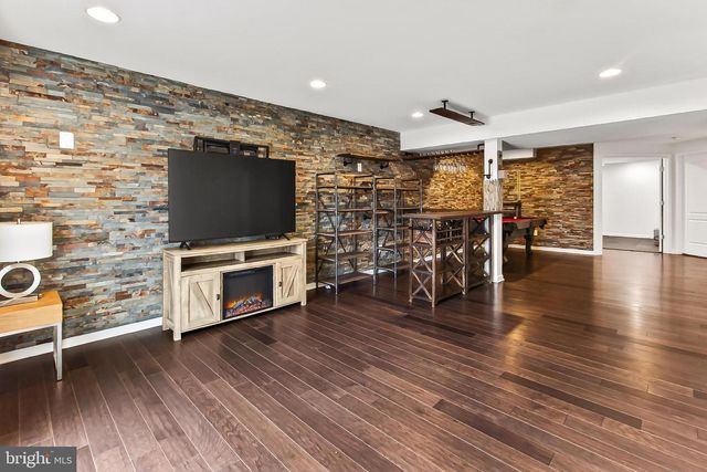 13451 EAGLES REST DR, Leesburg, VA 20176