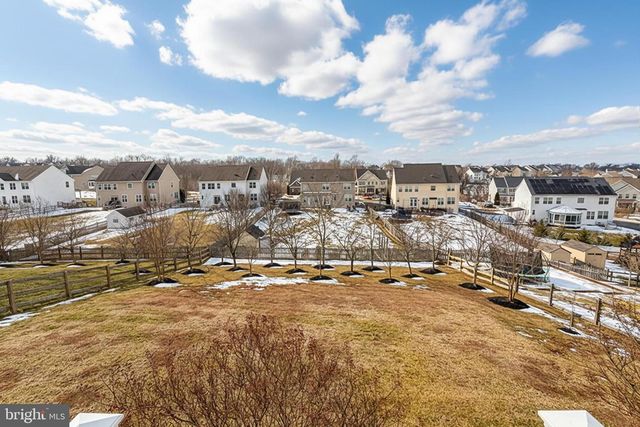 13451 EAGLES REST DR, Leesburg, VA 20176