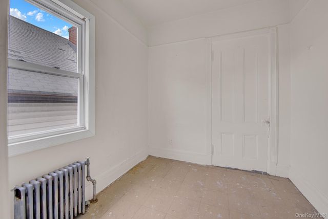 43-44 164th Street, Flushing, NY 11358