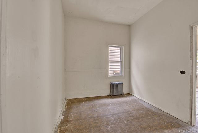 43-44 164th Street, Flushing, NY 11358