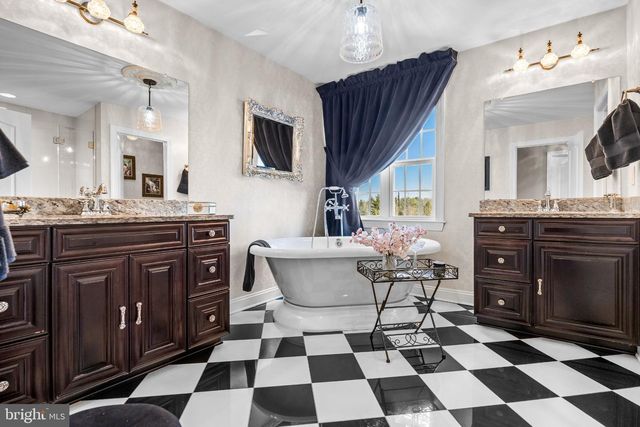 415 OLD YORK RD, Hamilton, NJ 08620