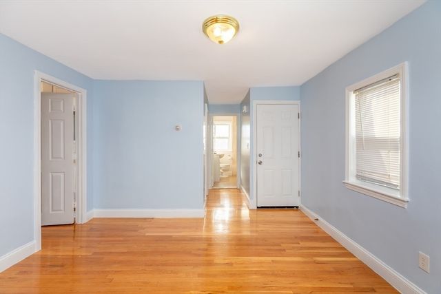 23 Myrtle St, Quincy, MA 02171