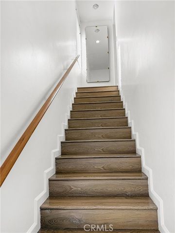 1521 W 37th Place, Los Angeles, CA 90018
